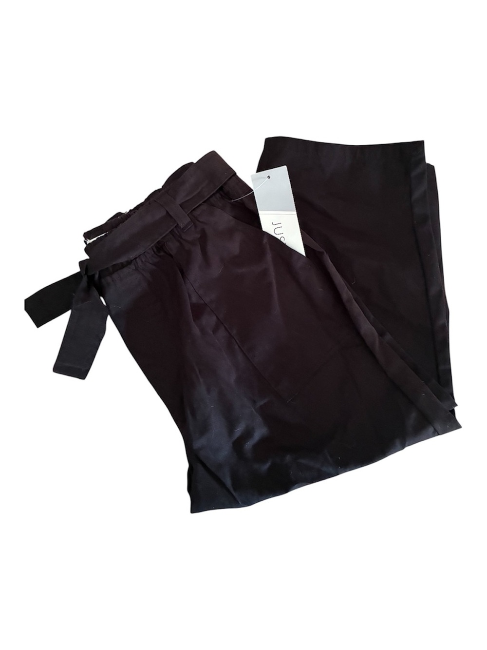 NWT Just Be Women’s Black Elastic Waist With Tie Belt And Pockets Capris